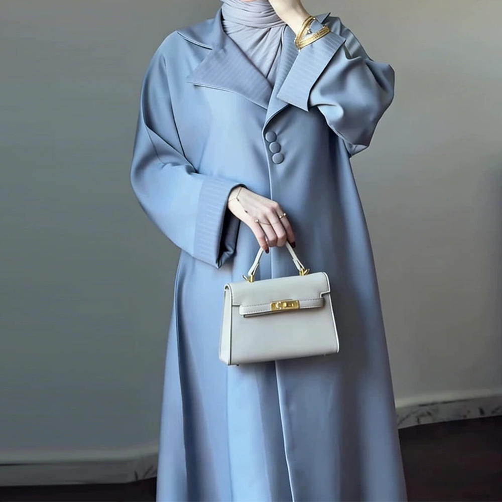 Forever 21 Sky Blue Loose Neck Long-Sleeve Simple Long Dress